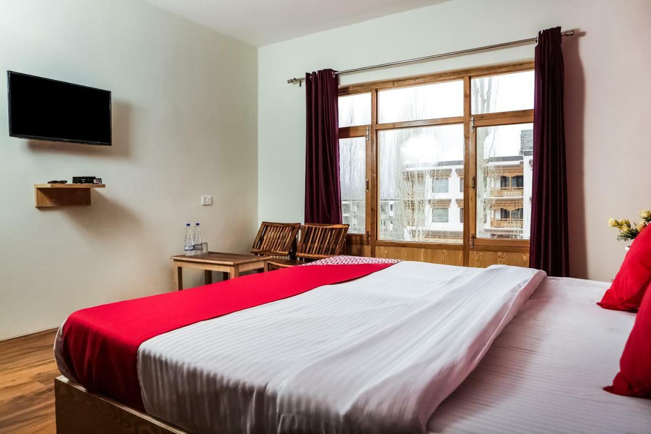 Oyo 37004 City Heart Guest House Leh Eksteriør billede