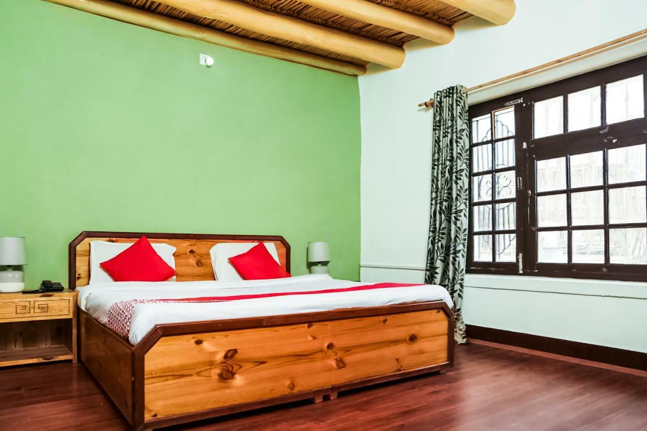 Oyo 37004 City Heart Guest House Leh Eksteriør billede